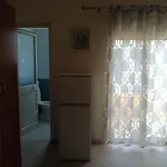 Xhelalit Large Ensuite Ubytování v soukromí *