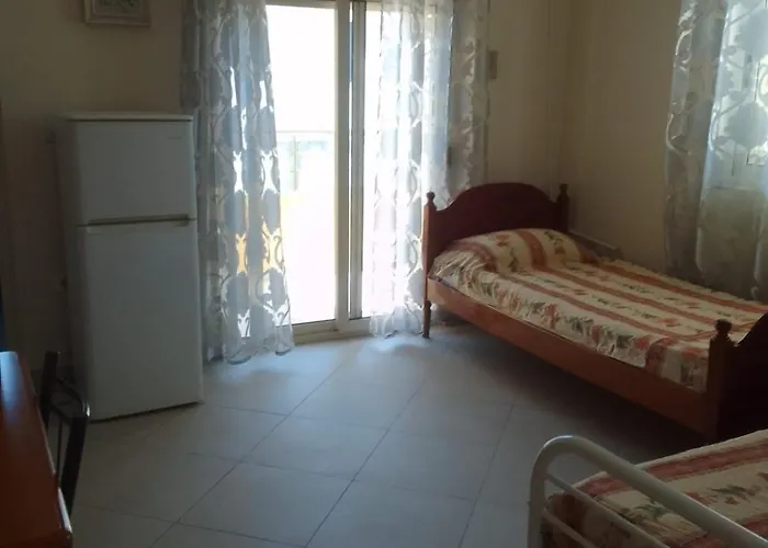Xhelalit Large Ensuite * Durrës
