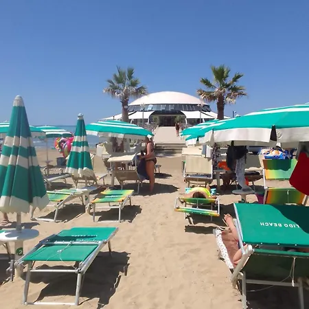 Xhelalit Large Ensuite Accommodatie bij particulieren *