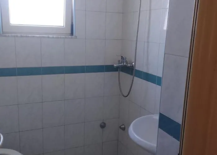 Xhelalit Large Ensuite Durrës